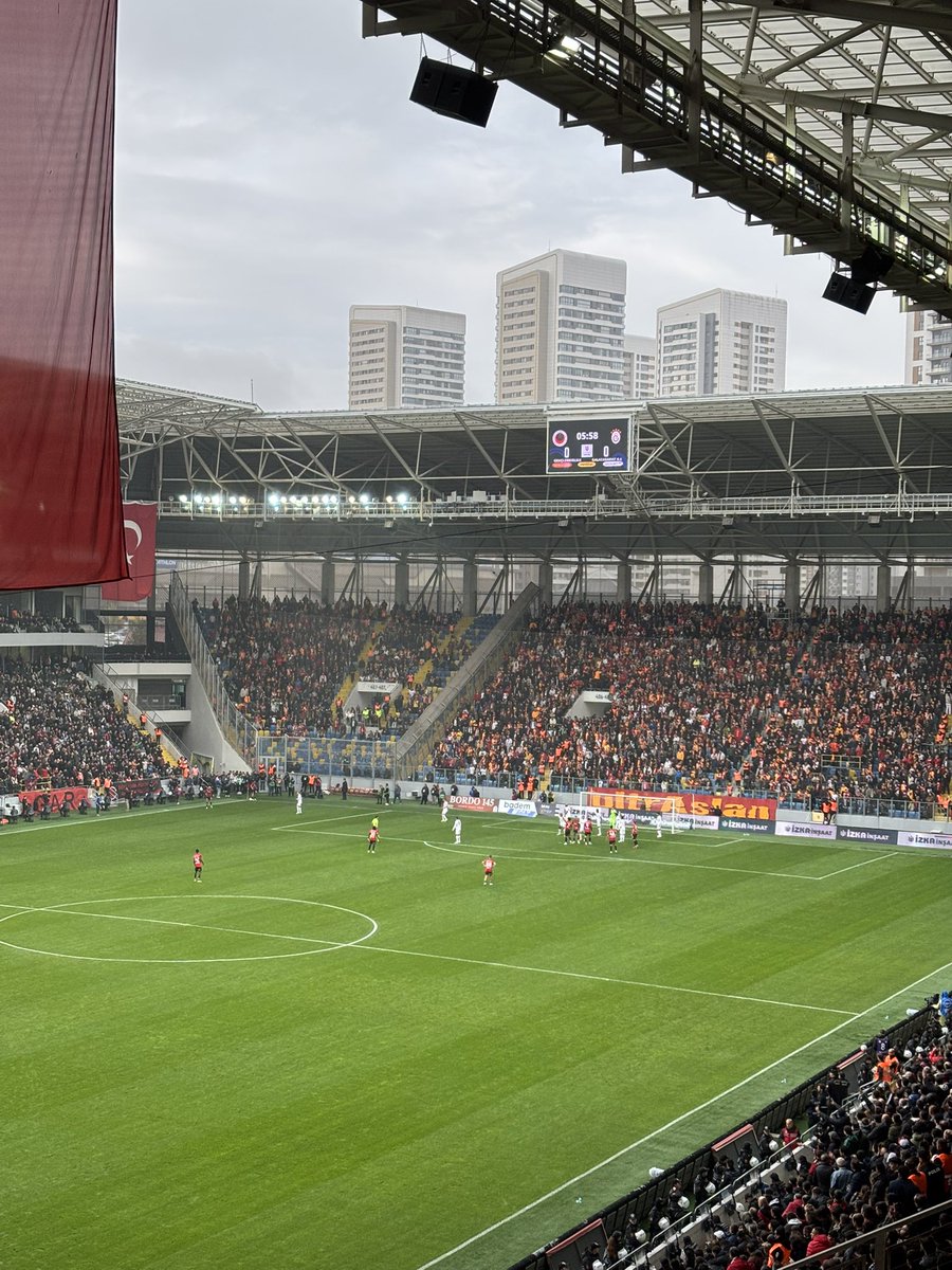 edowinchhh's tweet photo. saldır cimbom https://t.co/rBZfck5iJ5