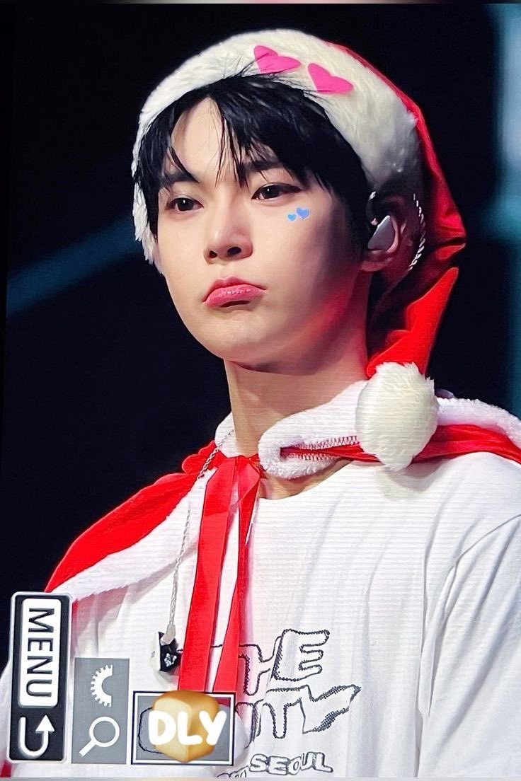kimdiidy's tweet photo. สเปคแจฮยอน — คนที่ร้องไห้แล้วสวย

🍑 : doyoung definitely https://t.co/g60S3DbAaH