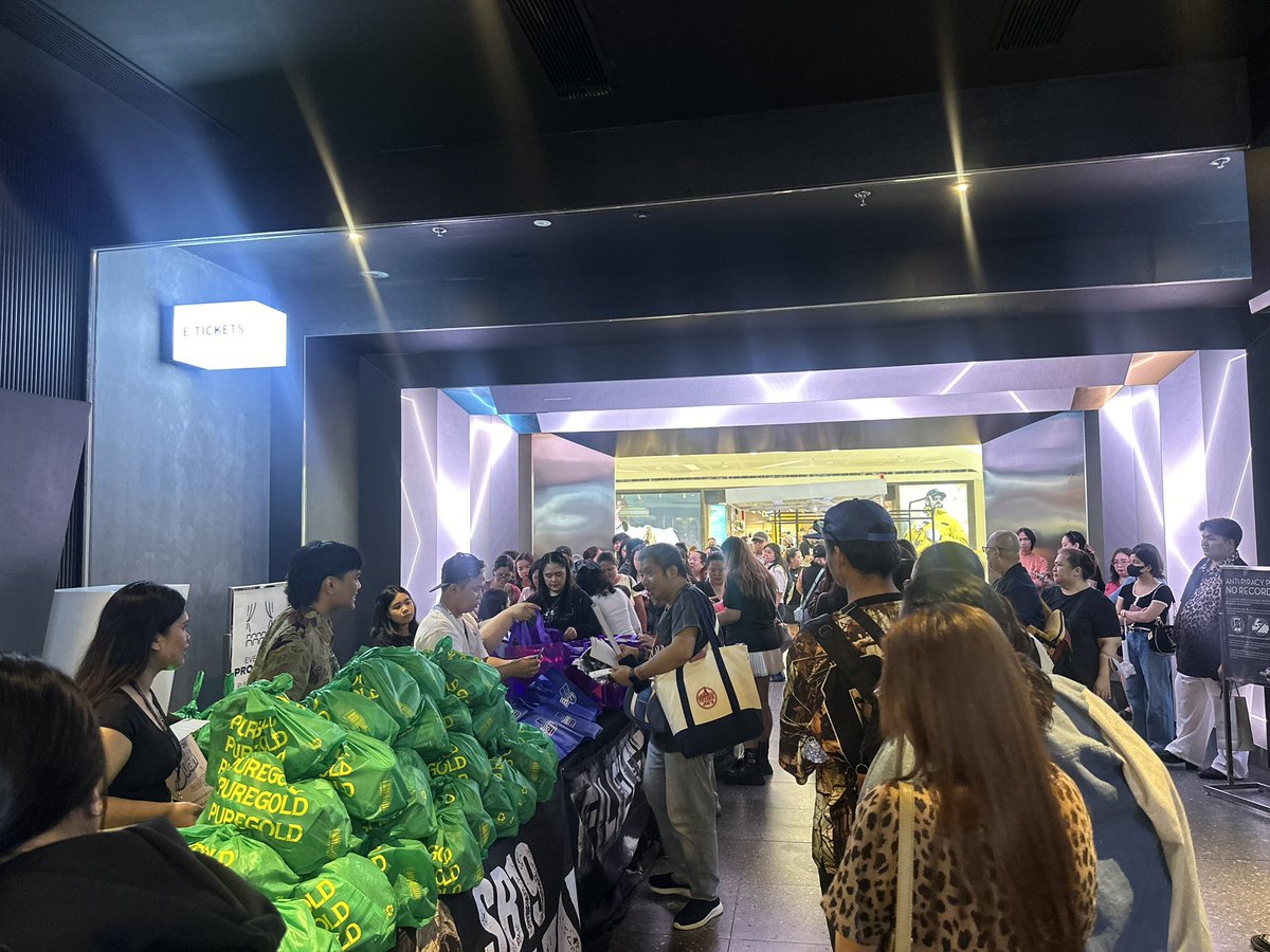 casa_sinag's tweet photo. SLMT, Ninang @Puregold_PH! 🐔💚

Your loot bags were a lovely surprise for our attendees and a wonderful reminder that the best experiences come with thoughtful people behind them. 🤝

@felipsuperior #SB19_KEN
@SB19Official #SB19
#SB19WakasAtSimula
#CASAmaSaWakasAtSimula https://t.co/vvIDLOtUMg