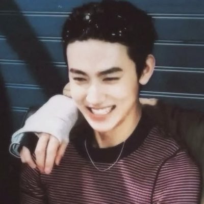 iiarawan's tweet photo. as long as you’re next to me, @eomseraphic https://t.co/Oo8PzGdEmW