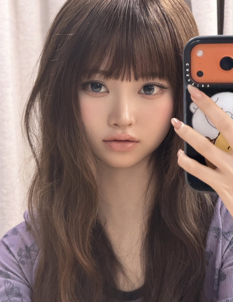 whiteAngell0009's tweet photo. ハウムちゃん、丸顔×猫顔なのあまりにも可愛すぎる…♡ まんまるな輪郭の甘さと、猫っぽい目元の小悪魔感が共存してるの天才すぎる… https://t.co/LderpfuEnc
