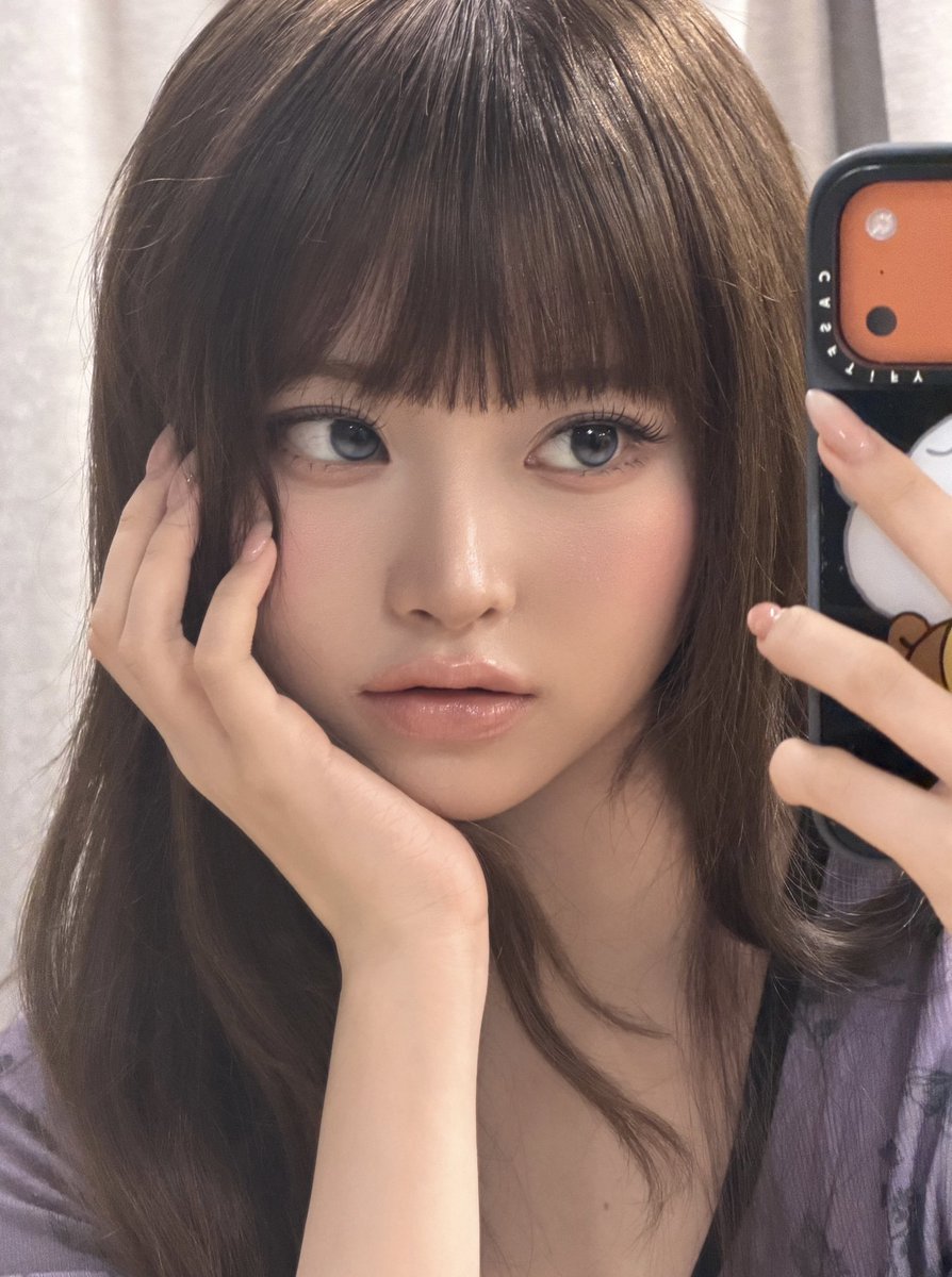whiteAngell0009's tweet photo. ハウムちゃん、丸顔×猫顔なのあまりにも可愛すぎる…♡ まんまるな輪郭の甘さと、猫っぽい目元の小悪魔感が共存してるの天才すぎる… https://t.co/LderpfuEnc