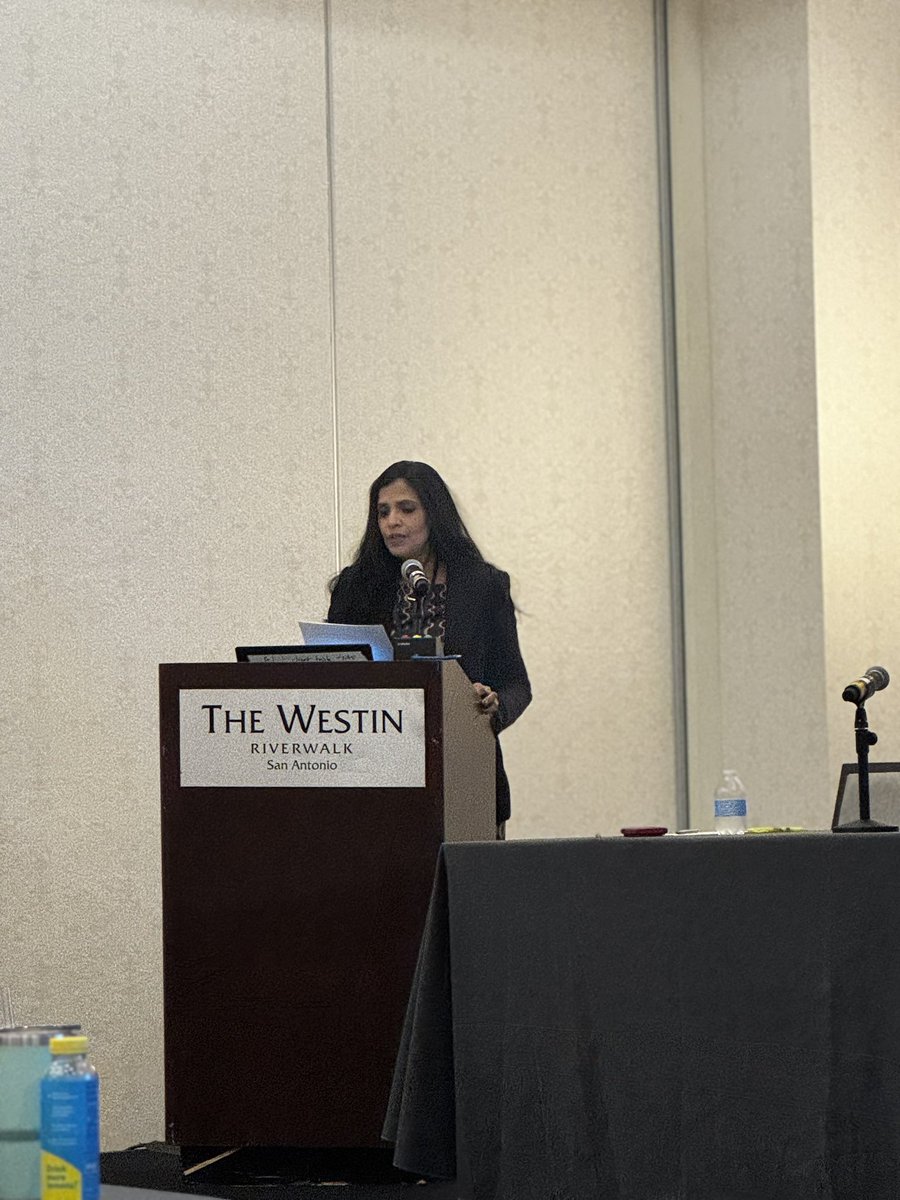 DrDevikaA's tweet photo. Kicking off the meeting with the opening plenary in San Antonio. Ready for two days of great cardiology. #TCACCAM26 @TXChapterACC @KTamirisaMD @Drroxmehran 
@HeartOTXHeartMD @DrJMarine @ahmsolmd @WilliamZoghbi @AndreeFrans https://t.co/RXCfzNGQko