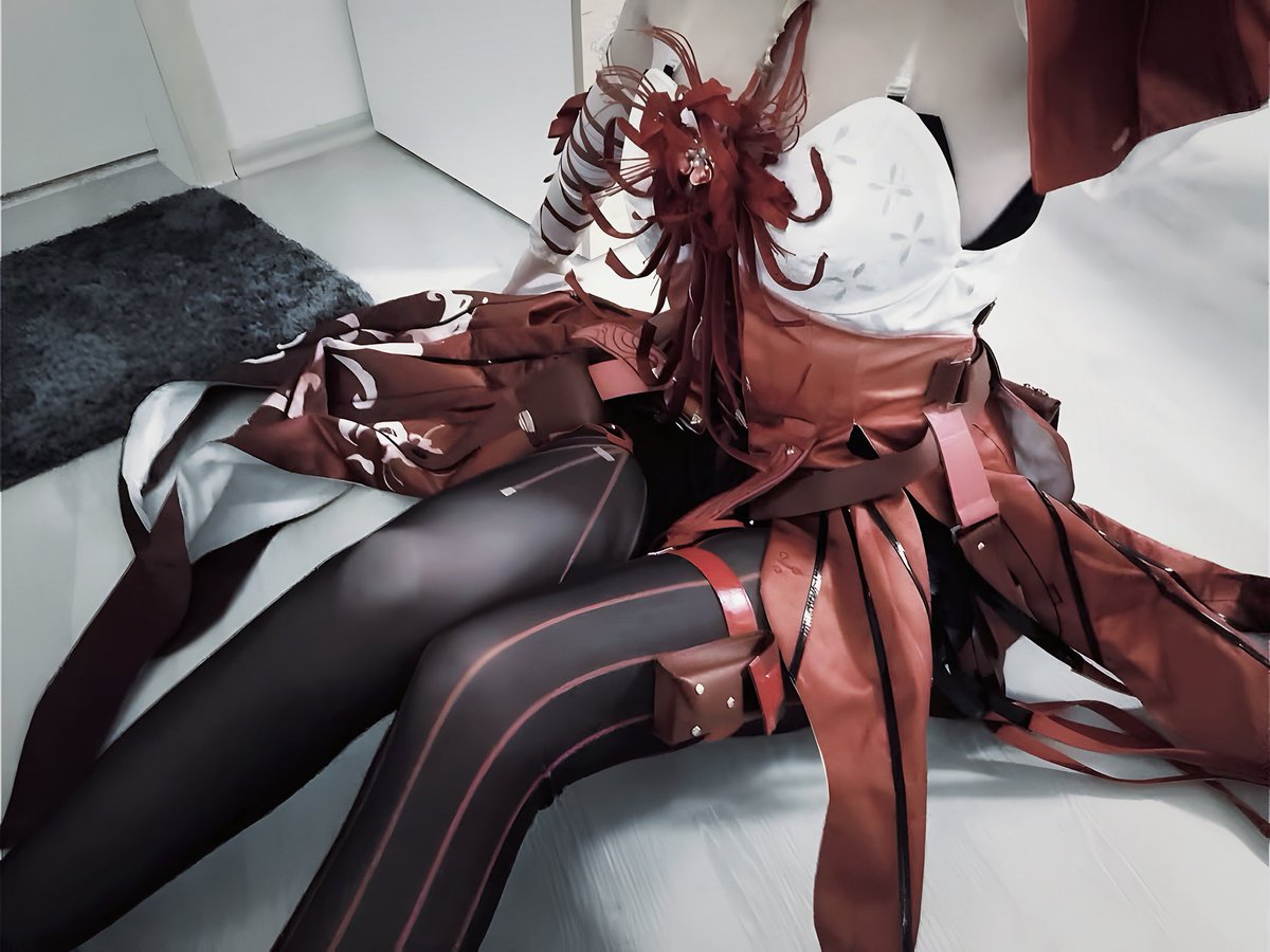 zhen_ni_'s tweet photo. Phrolova Cosplay

#wutheringwaves #cosplay #phrolova https://t.co/6UpCEiFLBc