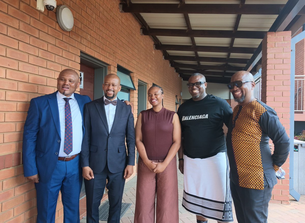 nasiphim's tweet photo. Today, I had the privilege of worshipping with congregants of the Mooikloof Seventh-day Adventist (SDA) Church.

It was a beautiful morning of fellowship, prayer, reflection and a reminder of the strength we draw from coming together as a community in faith.

Thank you to the Mooikloof SDA family for the warm welcome. @CityTshwane @MooikloofSda