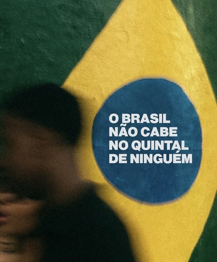 renatandrezza's tweet photo. #RETOMAMOSANOSSABANDEIRA https://t.co/Iq0avB66Hp