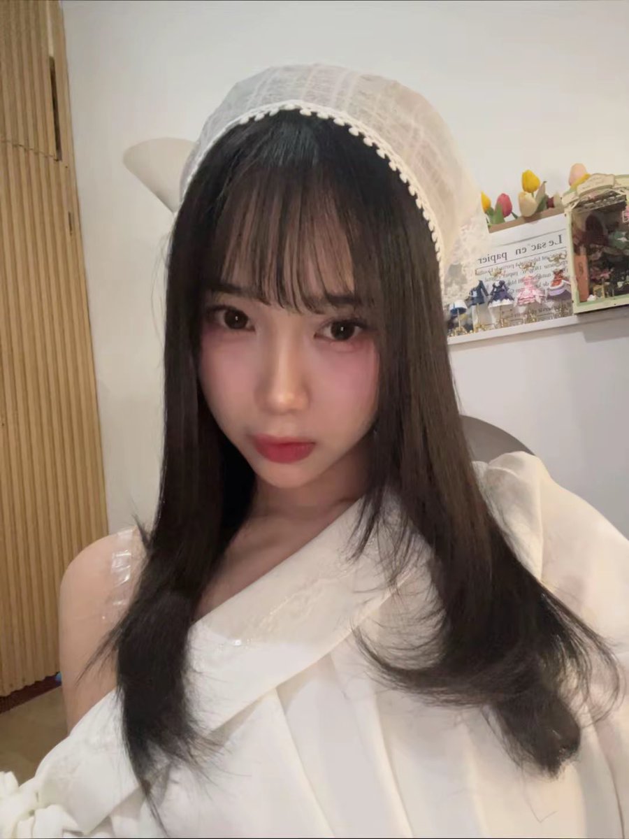 AR_LanaJKT48's tweet photo. Terimakasih banyak buat vc hari inii!! SENENGG BANGETT BISA NGOBROL BANYAKK HEHHEHE😜🫶🏻😚😚 https://t.co/6sSyAQJMn6