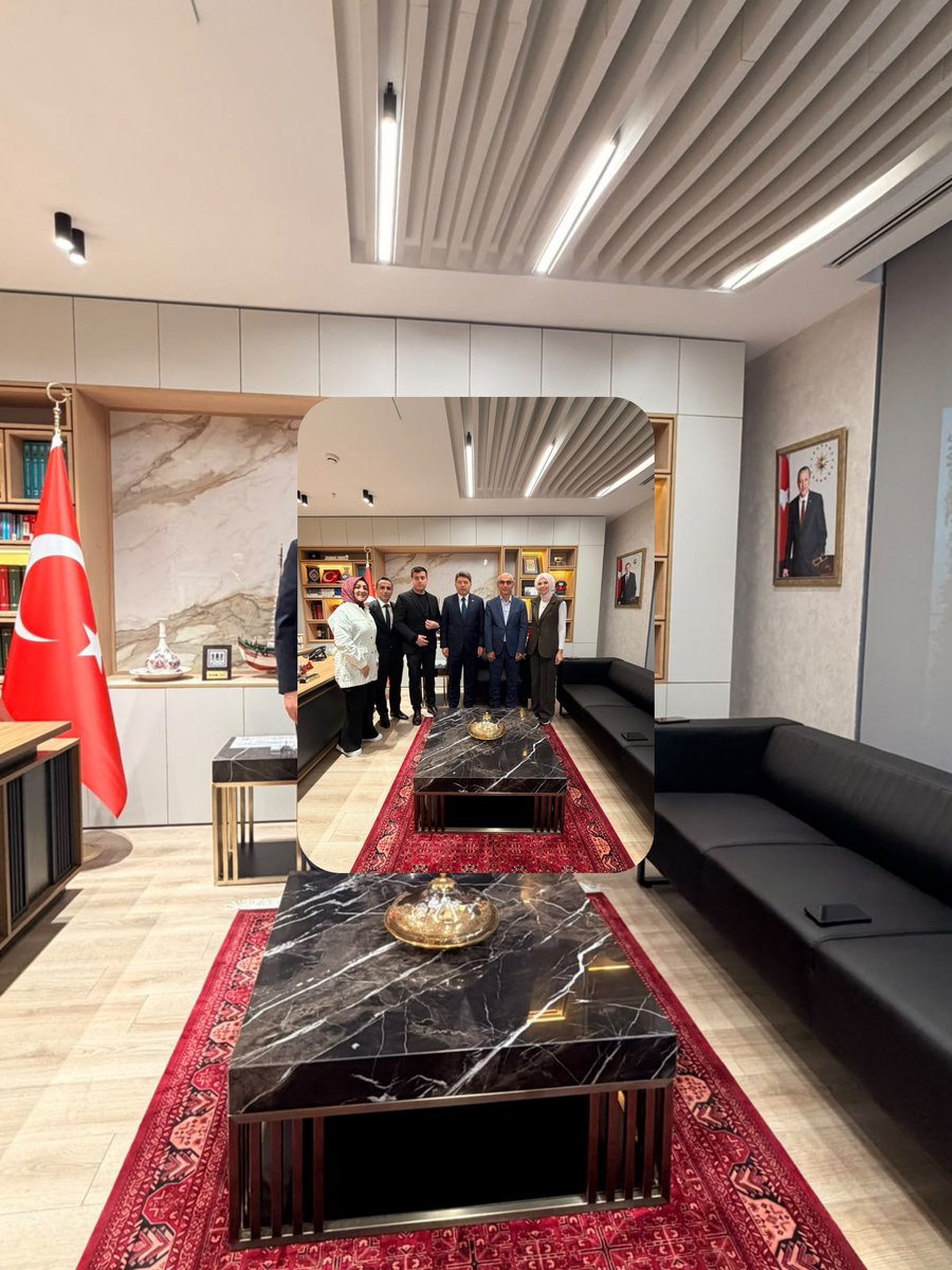 LtdBayar's tweet photo. Çok değerli Bakanımız, Siyasetin her aşamasında görev,alan ülkesinin en ucra köşesinde hizmeti bulunan, Bölgesine ayrı bir değer veren,
Ağır başlılığı ve mütevazi duruşuyla örnek olan önceki dönem Adalet Bakanımız Sayın Yılmaz Tunç'a misafirperverliği için teşekür ederiz.. https://t.co/dQyiys11t2