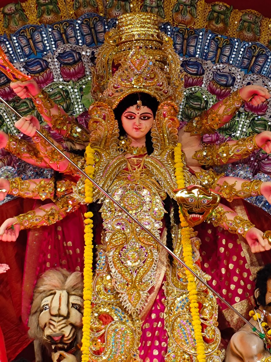 MoonInvincible's tweet photo. Everything in life is energy.

Anytime you are facing a problem in life; understand that it is due to the wrong channeling of energy.

Similarly, the festivals we celebrate are nothing but a build-up of energy in the cosmic world, and every festival is unique because the energy is always unique, it is never the same.

For eg. Makar Sankranti is celebrated by eating oily food & sweets, because Sun has entered Capricorn - a cold, dry and bitter sign. You don't eat heavy sweets in Janmashtmi, rather you fast, because Sun will be in Cancer or Leo - natural 4th and 5th Houses - weak in digbala and slowing down digestion.

Then comes a particular festival called - Dussehra

I have chosen today's day specifically to write about this when Sun is in his last phase in Virgo as Atmakaraka and Moon is in Purva Ashadha

Look at the energy that gets built up during Dussehra, each year you will find Sun either in Virgo - the natural 6th House & battlefield of the zodiac or in Libra - the natural 7th House & stage of the world

Moon will either be in Sagittarius - the natural 9th House & the sign of war and dharma, or in Capricorn - the natural 10th House & the sign of authority, power and structure.

Then you see the tales that surround this festival - on one hand we have Shree Rama fighting a long battle with Ravana and finally slaying the demon king, and on the other we have Maa Durga fighting a long battle with Mahishasura and finally slaying the demon

The fact that we have both these tales with a common theme - of a powerful deity fighting a long, gruelling battle with a fierce opponent and finally winning after persistence, is NOT a coincidence.

The energy that gets built-up in the sky during these times is teaching you the exact same thing.

Sun in Virgo means the King is in the battlefield, Virgo is a sign known for SOPs (Standard Operating Procedures) even Shree Rama had to create tactics and fight systematically with Ravana, he didn't just one day pick up bow and arrow and said "let's fight"

Sun in Libra means the King is at the centre of the stage now, all the eyes and spotlight is now on him, he has to prove himself to the world that he's capable.

Moon in Sagittarius is setting the overall flavour of the battle, why it's being fought, primarily because of establishing Dharma because Sagittarius is the sign of Dharma, Law & Order

You see all the 3 Nakshatras falling in the sign of Sagittarius are Nakshatras known for war, Mula, Purva Ashadha, Uttara Ashadha, they are NOT peaceful Nakshatras.

And finally Moon in Capricorn is telling you that once Dharma gets established, once Law & Order is established, only then can a solid foundation be made for creating a solid structure, any planet in Capricorn in your chart will never give results if the foundation regarding the Karaka Tatwas of that planet is weak.

Why am I writing all of this?

Because I want you - the reader, to take inspiration from the energy that is built-up in the cosmic world right now and align yourself accordingly.

Dussehra could have been celebrated when Sun was exalted at its peak power and Moon would be in Pisces or Taurus, in a happy mood, but both luminaries fighting their own battles during this festival teaches you to be prepared, and fight any problem that life throws at you with full readiness.

Virgo and Capricorn are not the signs of "Rest" - they tell you to make a plan, do the work, finish the job and move forward. No drama, no emotions.

And this advice in my opinion is much more necessary right now at a time when the world is entering another phase of turmoil for the next few years.

I will; in the times ahead; discuss how the hype around upcoming Jupiter - Ketu is only one part, bigger problems lie ahead for the whole world for the next 6-7 years until 2034, including and especially India.

But what you need to do in this time, is align with the energy being built by the cosmos and act accordingly, if the planets are telling you to be prepared and make a plan (Virgo) and persistently keep pushing forward despite slow results (Capricorn) then crying or worrying won't do any good.

Hard times can only be overcome by persistent struggle, and the tougher the times are; even greater the struggle needed to overcome it.

Tomorrow Moon will be in Uttara Ashadha on a Sunday, use this day to take action and make long-term plans, don't wait until Dussehra.

🔱 Jai Maa Durga - may she protect the ones worthy of her protection. 🙏🏻