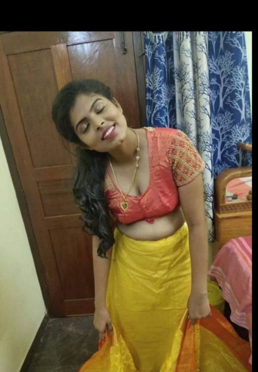 cnaruhuro's tweet photo. Tamil ponnu 🥵 
https://t.co/7mTbQQPAde ❤️‍🔥
https://t.co/7mTbQQPAde ❤️‍🔥 https://t.co/jGIyMytU3B
