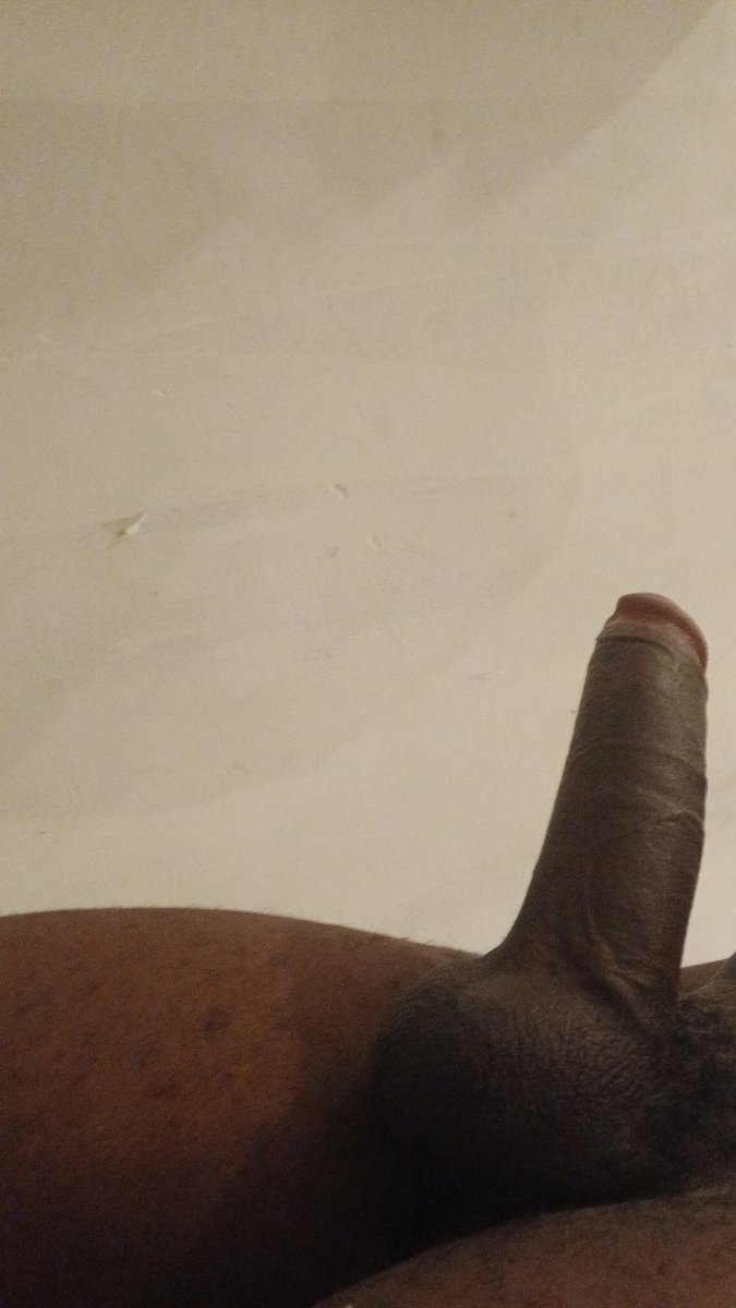 BendDfreak's tweet photo. @youraveragealoo She should use my dick https://t.co/SolMbfj66D