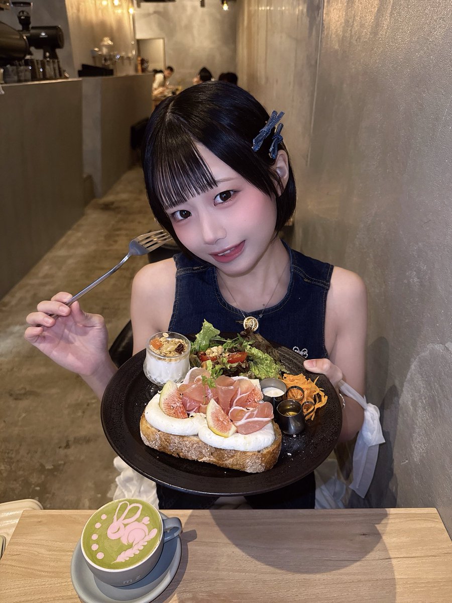 noa_mh0407's tweet photo. なかみはぜんぶ、
キミへの好きが詰まってるよー？ https://t.co/zJMt1ug8QY