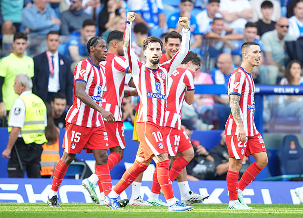 atletico_stats_'s tweet photo. 🌟 𝐄𝐒𝐓𝐑𝐄𝐋𝐋𝐀

Álejandro Baena Rodríguez es un jugador del Atleti, campeón del Mundo con España y un tío con estrella.

👟🆚 Alavés: asistencia en el gol de la victoria
👟🆚 Manchester United: asistencia que abre el marcador
⚽🆚Espanyol: gol de la victoria https://t.co/TEPWeweIpq