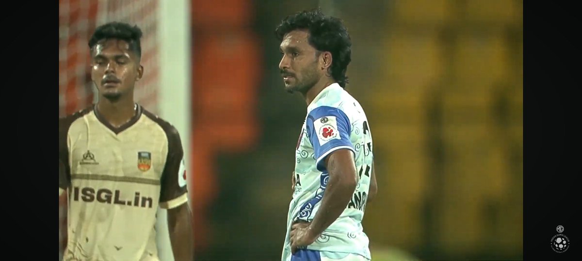 Sidharth_World_'s tweet photo. Odisha FC ๐ฎ๐ณ and Inter Kashi FC ๐ฎ๐ณ
get their first points on the board after opening-day defeats, playing out an entertaining 1-1 draw, an own goal from Pratik Chaudhari gave Odisha FC the lead in the second half,
(1/2)
#KSHIOFC https://t.co/pE8AotTmI6