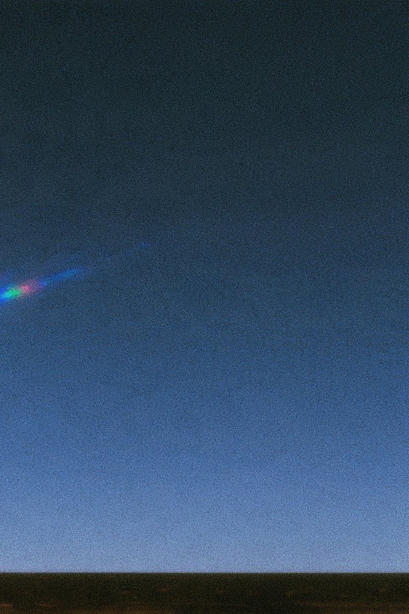 sodiumdream's tweet photo. Lost signal https://t.co/oRZXOmOI4i