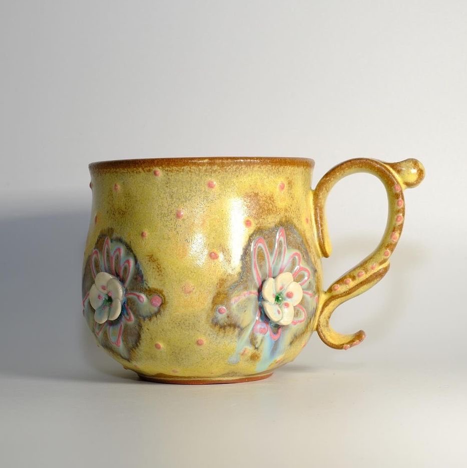 luvernialler's tweet photo. these kinds of cups, https://t.co/UigmcVMfKz