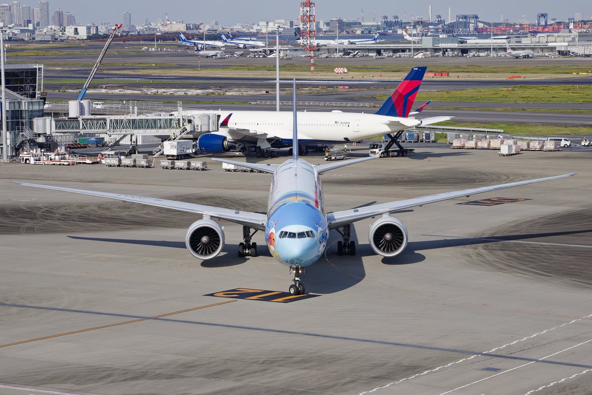 dechi_kooo's tweet photo. 2026/10/17   RJTT   B-2007
China Southern Airlines
Boeing 777-31B/ER https://t.co/5zqqRmANYz