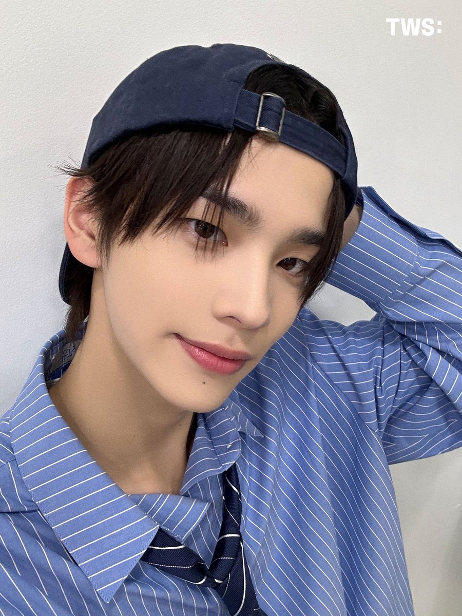naimunida's tweet photo. 泣いてり https://t.co/1yaWofthWB