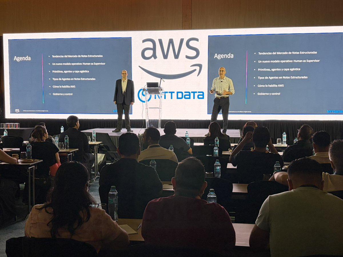 AMIB_Valores's tweet photo. La IA no sustituye el conocimiento experto, lo amplifica.

@nttdata_inc #AWS

El potencial de la IA agéntica no está en agentes aislados, sino en rediseñar los procesos.

Guilherme Damas y Santiago Abarca #TechDay2026 💻 https://t.co/dm7DefCXnD