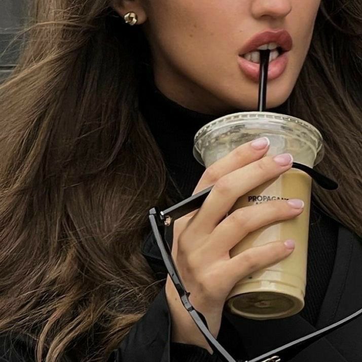 Diorgirlx's tweet photo. simple can be chic https://t.co/nEa9eJs60Z