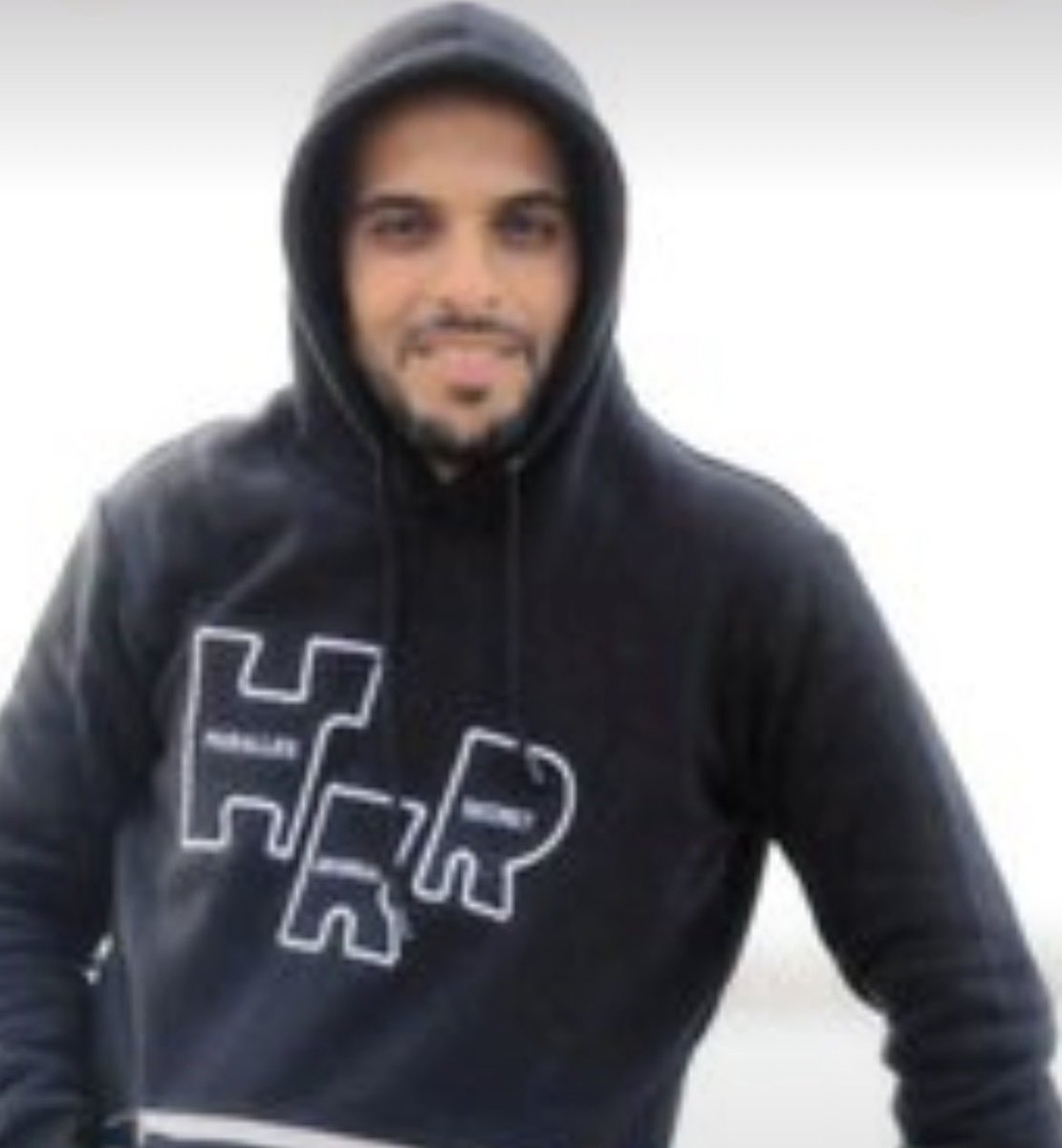 NechamaIsrael's tweet photo. Cette racaille en capuche c’est Abidah Marthaja , était un terroristes du Hamas.
❌il a été ÉLIMINÉ  lors d'une frappe aérienne dans le quartier Al-Nasser, à l'ouest de la ville de Gaza.
Next ,, https://t.co/9Yhwr9hcE4
