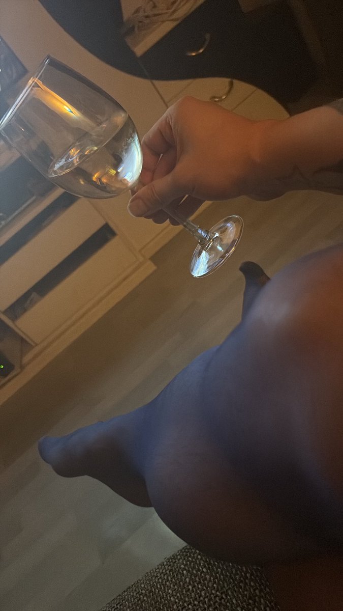 AlphaTightsKing's tweet photo. PervertDaddy is drunk &amp; fukin horny again! 😈 showing off my incredible NylonFeet and big fat Calves on all my social media again for everyone to see! https://t.co/jL34pWHRYx