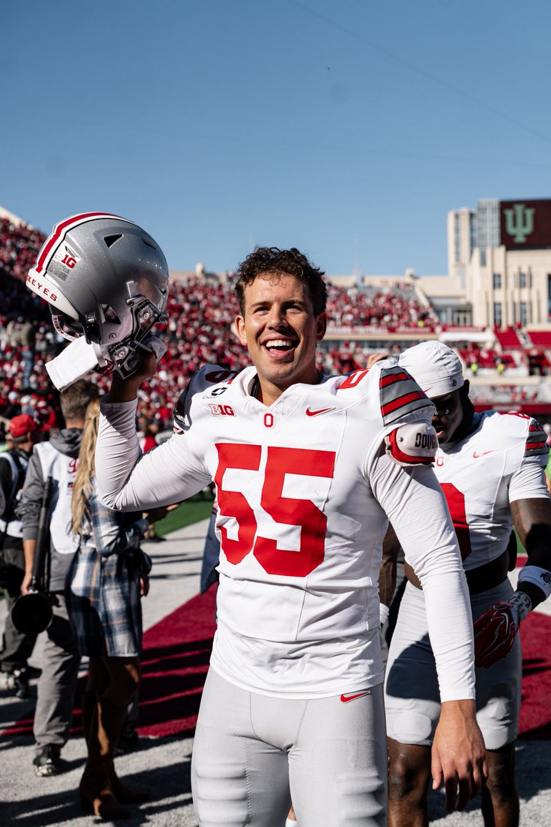 OhioStateFB's tweet photo. 😅 https://t.co/KWUNKnkKzs