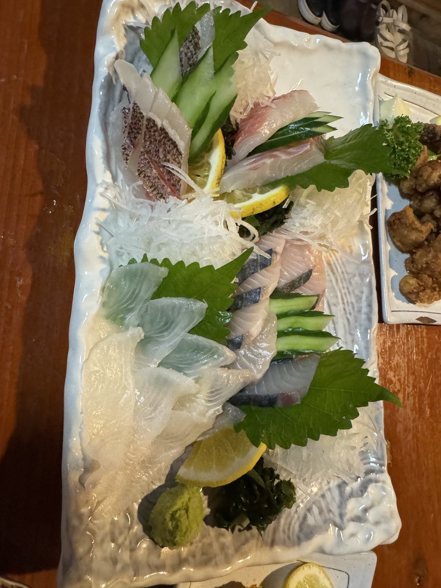 vllvAvllv's tweet photo. BORUTO見ないヤツ多すぎマジでバカ漫画の更新を待つ毎日。ポタクの最推しはイノジンです忍空コラボとか関係ないしブラッククローバー見た方がいい最後は1ページ1ページハルカミライが流れてるくらい熱い終盤詰め込み過ぎて夏野菜カレーの野菜が秋冬春入っちゃって春華しゅんカレーになってしまってる https://t.co/Bf0jw4qDqN