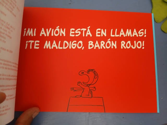 ferrob93's tweet photo. Pesimo ejemplo. 

Snoopy se imagina a su enemigo siendo Manfred von Richthofen, el Baron Rojo, piloto aleman en la segunda guerra mundia. https://t.co/bSXQpKY7rt