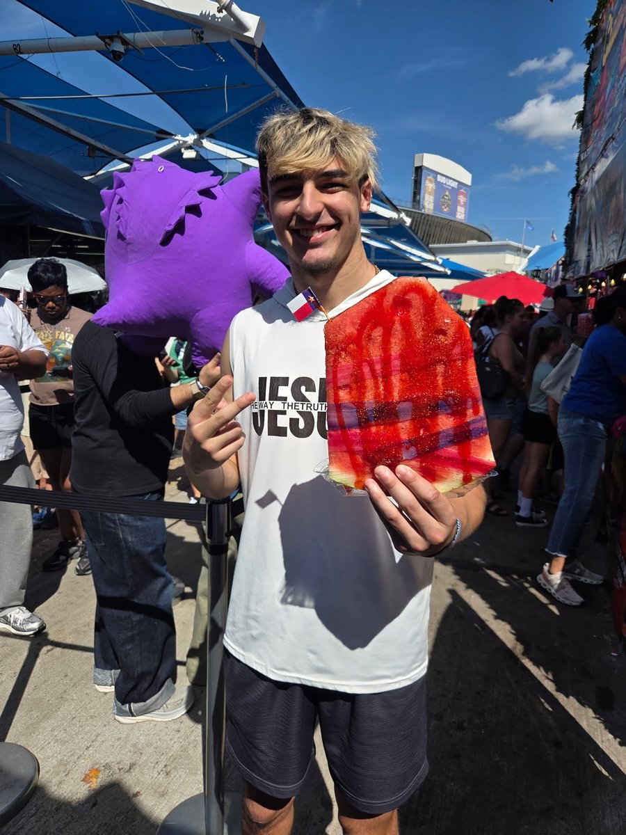 SladeStephens28 tweet picture