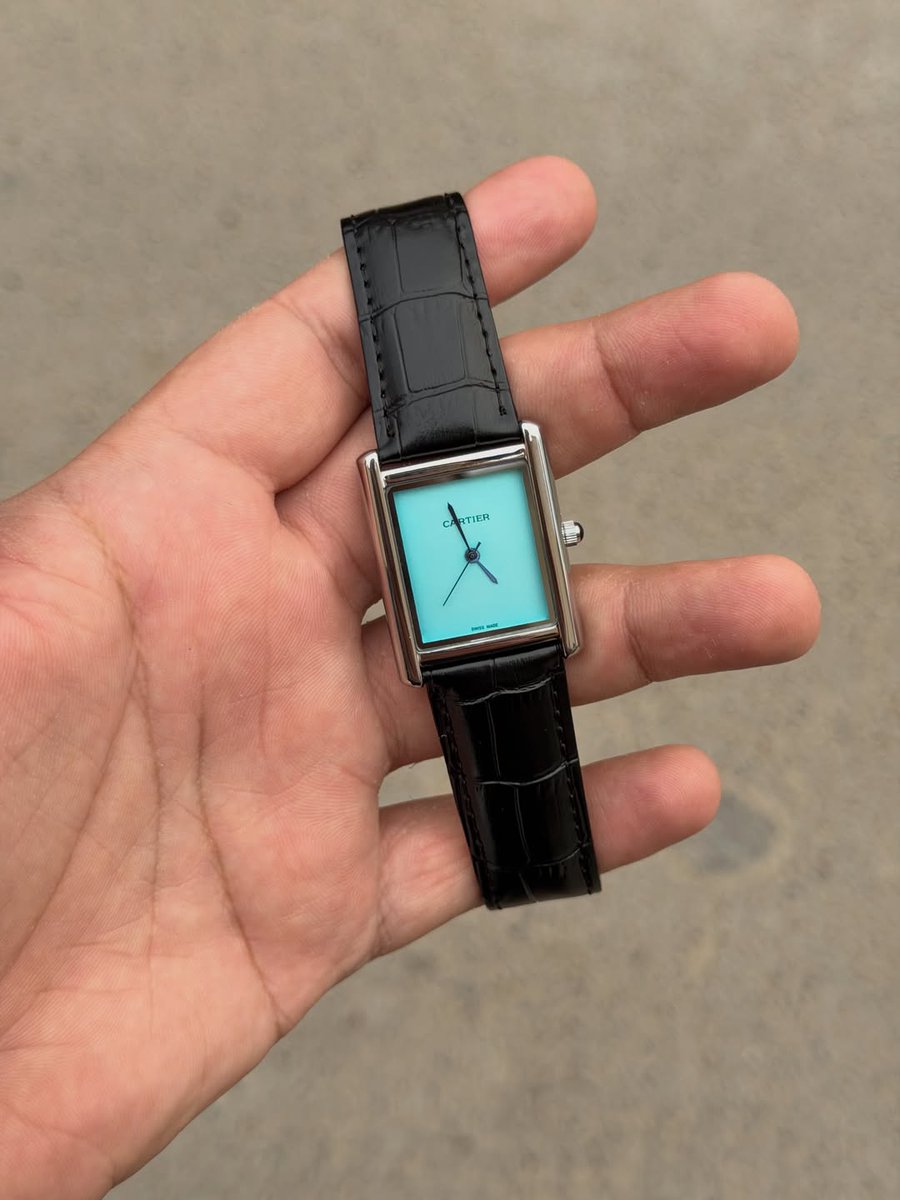 ManZonex's tweet photo. Cartier Tank Must (Turquoise Blue Dial, Black Leather Strap) https://t.co/zgi86nnAOx