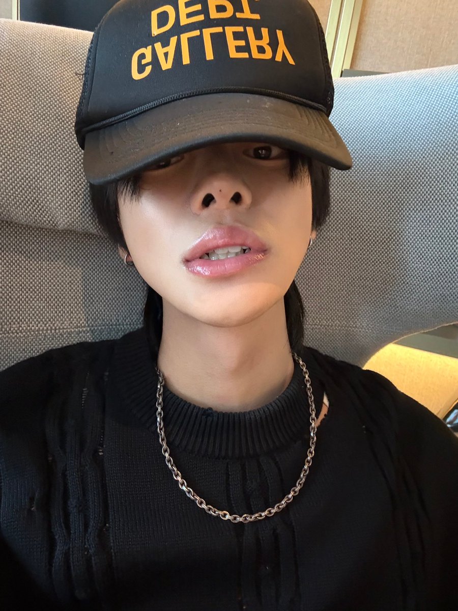leowondiary's tweet photo. [261018] 🦁➕💬  #LEO #리오 https://t.co/itAWsOjrPb