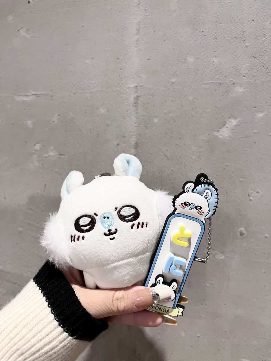thonn__y's tweet photo. アントニーモモンガハマってるのー？🥹🩵
一時期私がアントニーの現場にモモンガ持っていったのは正解だったのか(՞⸝⸝o̴̶̷̥᷅ ̫ o̴̶̷᷄⸝⸝՞)و✨️✨️
このマスコットきっとお揃いだよね🫶🏻 https://t.co/abSBgrIzO0