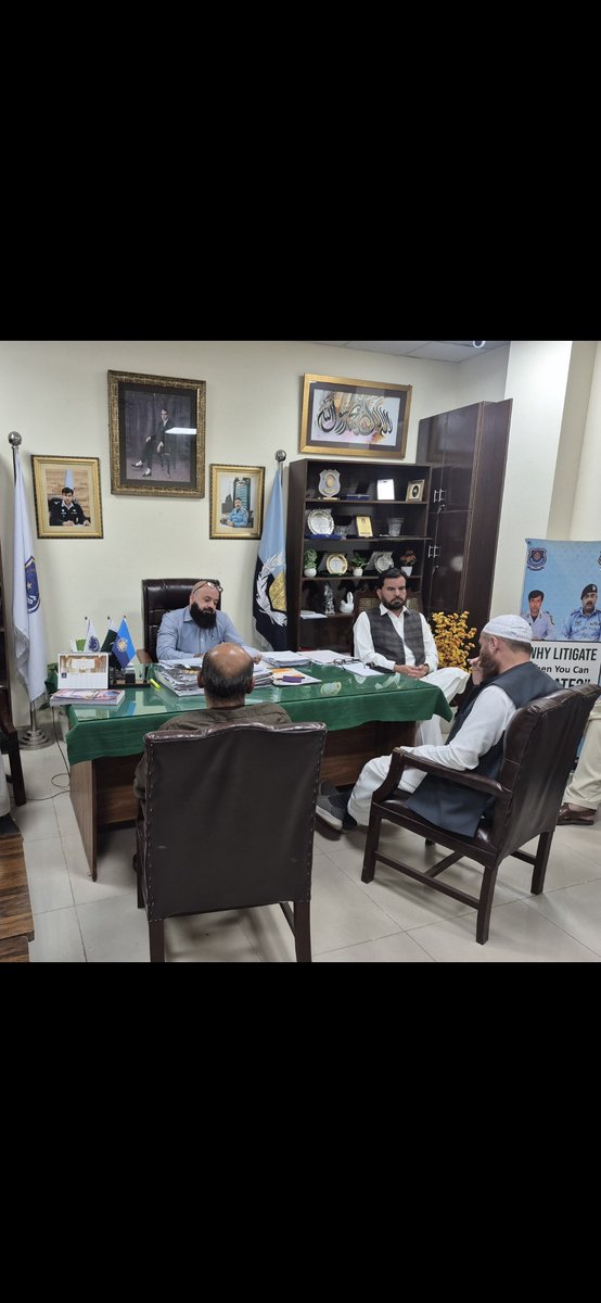 TayyabNawazAdv's tweet photo. #طیب نواز ملک
#ایڈووکیٹ ھائ کورٹ
#چیئرمین ADRC #اسلام_ آباد
#Tayyab #Advocate #Faatehlawfirm #IDBA #IHBA #SCBA #PBC #ADR #ADRC #ADR_Islamabad #ADRC_Islamabad
#Mediation #Arbitration #ChairmanADRC https://t.co/SMvSOriRIU