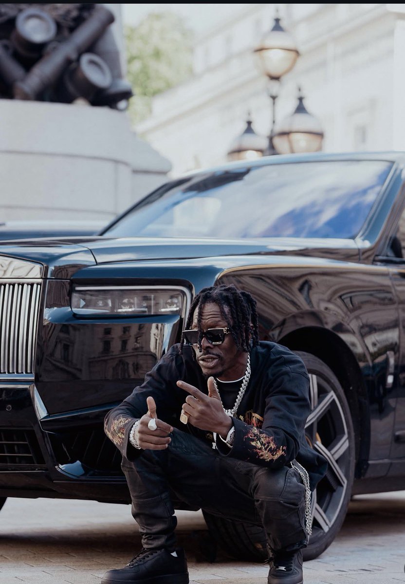 iamedem's tweet photo. Happy bday Brother  @shattawalegh ❤️❤️❤️ ..More life my G https://t.co/qliAW9n76j