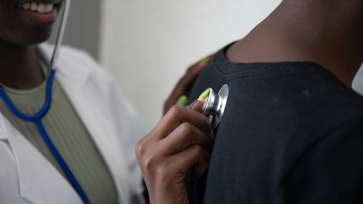 afronews's tweet photo. #BlackAmericans remain underrepresented in clinical trials, though research finds they are often willing to participate when asked—shifting attention to access, outreach and trust. https://t.co/O262ZVawdc https://t.co/R667aRG0Nc
