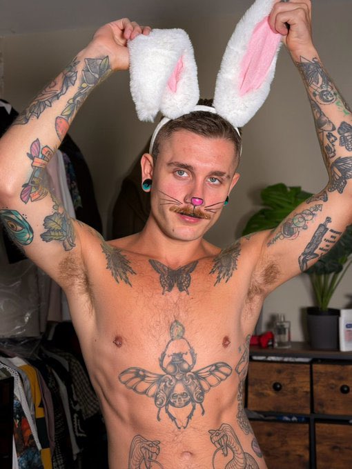TattedYorkh3rn's tweet photo. I’m a rabbit, duh https://t.co/i2Isz6wffb
