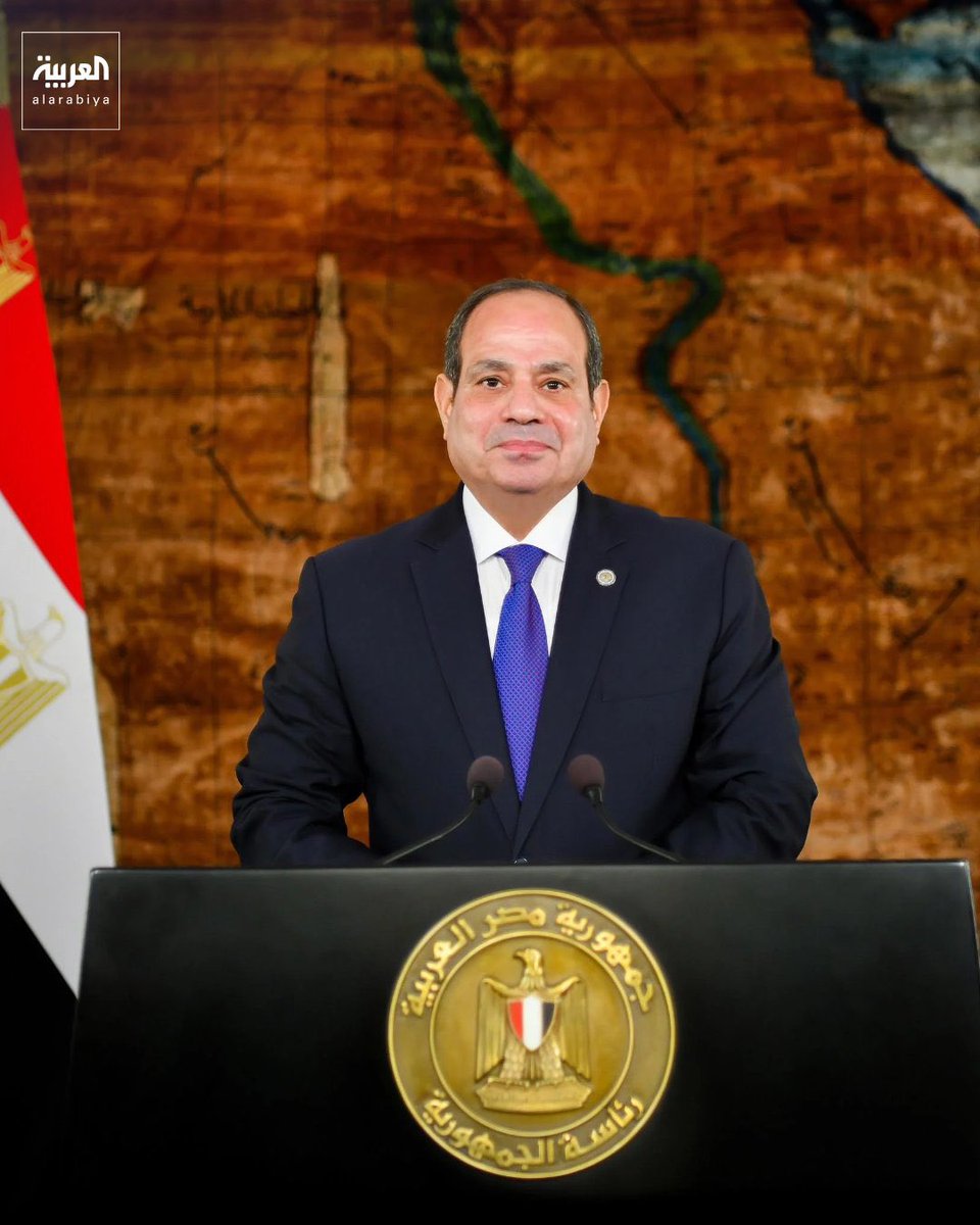 SamiAlJaber's tweet photo. موقف غير مستغرب من فخامة الرئيس عبدالفتاح السيسي، يعكس عمق العلاقات الأخوية والروابط التاريخية الراسخة بين المملكة العربية السعودية وجمهورية مصر العربية.

علاقة تتجاوز حدود الدبلوماسية، تجمعها وحدة المصير، وتؤكدها المواقف قبل الكلمات.

حفظ الله السعودية ومصر، وأدام عزّهما وأمنهما واستقرارهما. 🇸🇦🇪🇬