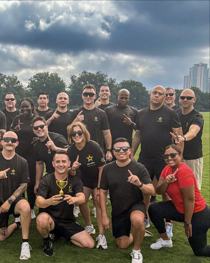 nikkimatton0809's tweet photo. nicfitarmy A good one departs to another assignment! thank you SFC Perfetto for your dedication to the organization. You have done incredible things, even more behind the scenes. This job can be thankless sometimes, but l am grateful to have had you be part of this team. https://t.co/Ge7OmEMU5P