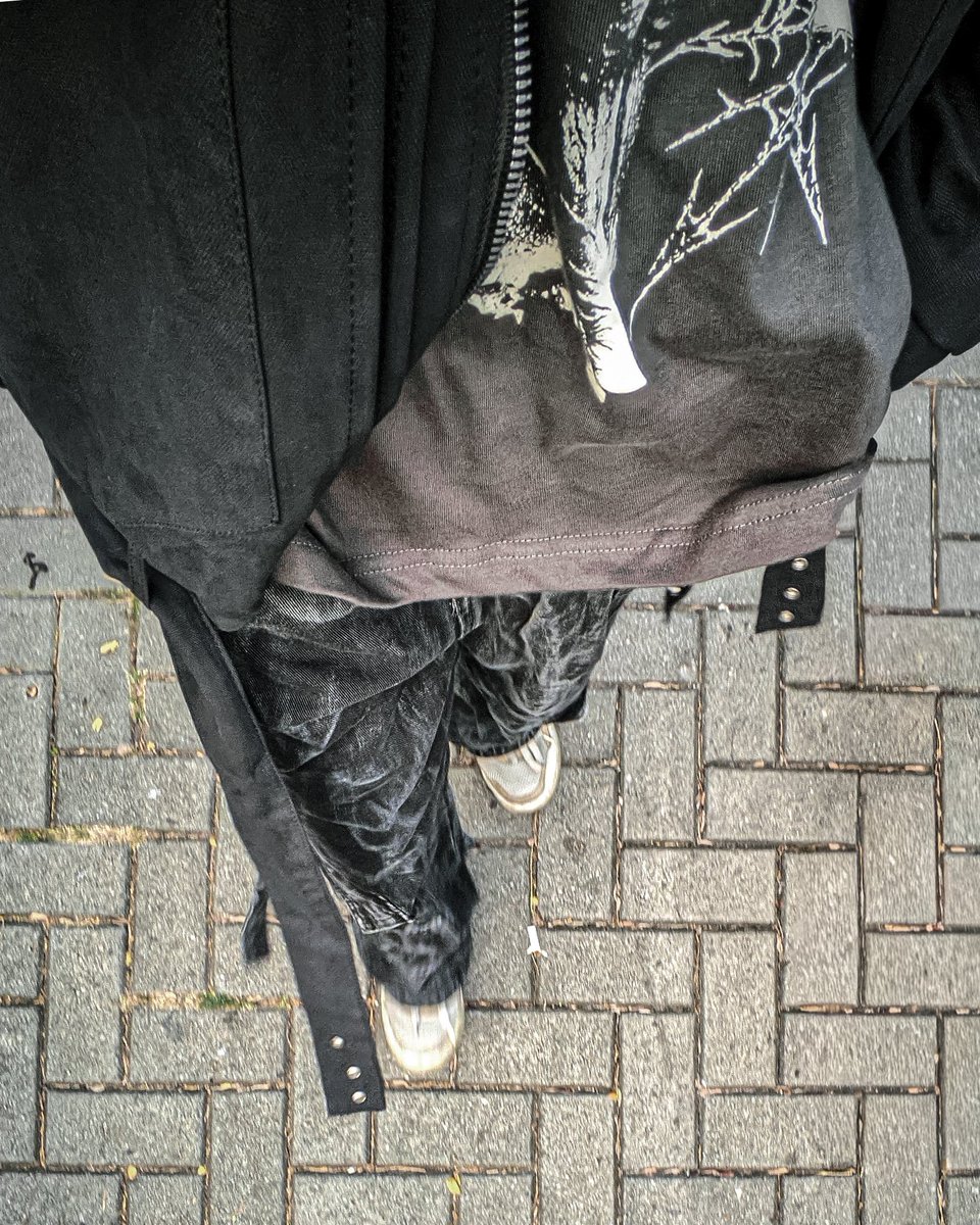 xivxln's tweet photo. 🕸️ https://t.co/10YbSiuipH
