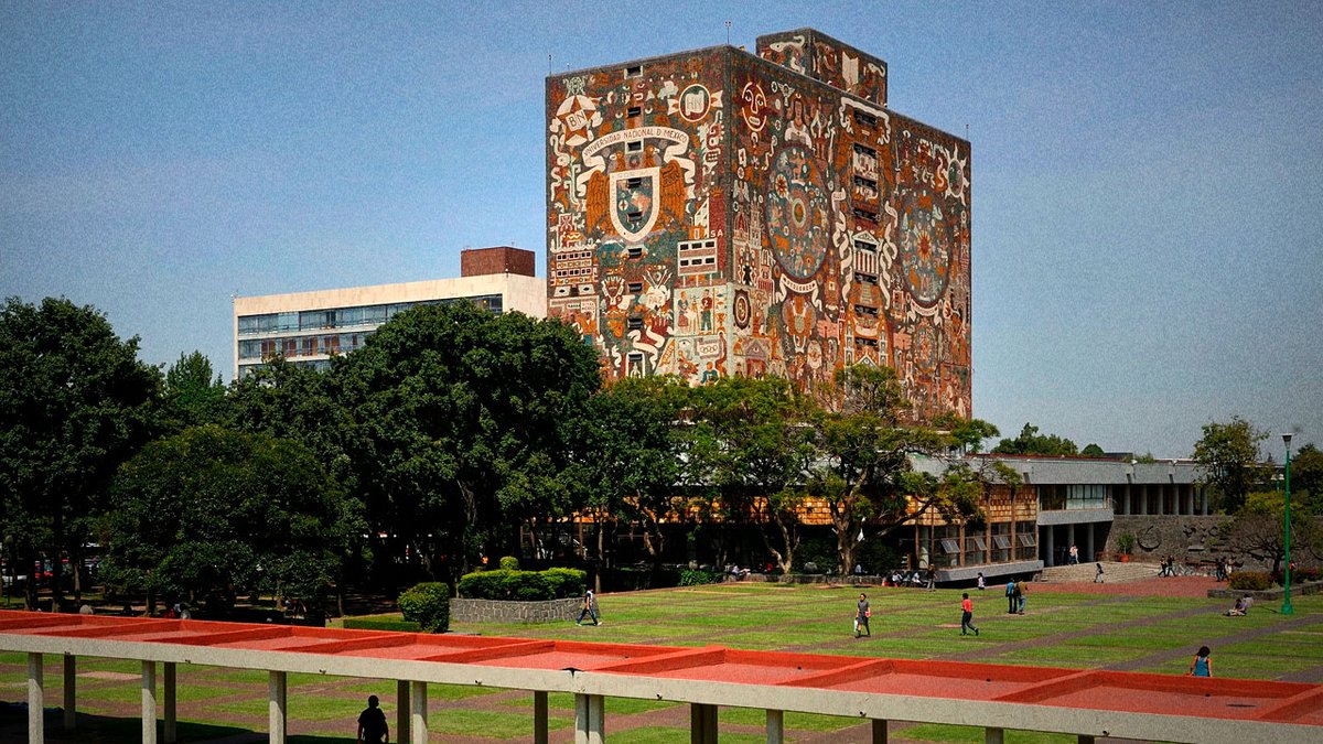 unomasunomx's tweet photo. UNAM ofrecerá becas de hasta 10 mil pesos

La Universidad Nacional Autónoma de México (UNAM) anunció el proceso de registro para más de 90 mil becas, que incluyen Beca de Manutención Manuela Garín Pinillos, Beca de Fortalecimiento Académico y Alta Exigencia Académica, Beca para Disminuir el Bajo Rendimiento Académico, Beca de Apoyo para la Alimentación Ifigenia Martínez, apoyos económicos que se otorgan a estudiantes para cubrir su manutención y para promover su permanencia académica.
Cabe mencionar que los estudiantes que pueden beneficiarse de estos programas emitidos por la máxima casa de estudios pertenecen a los niveles de bachillerato, licenciatura y posgrado, cada uno de los apoyos varía sus montos distribuidos a lo largo del ciclo escolar con depósitos con un total de hasta 10 mil pesos, cada uno está destinado a un sector estudiantil específico, quienes reciben fortalecimiento académico y respaldo para llegar a su titulación.