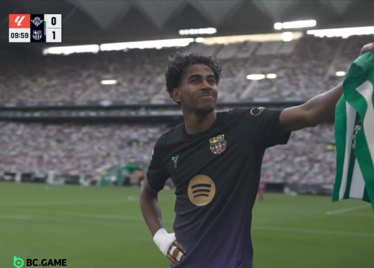 theberneese's tweet photo. BEST PLAYER IN THE WORLD FOR A REASON https://t.co/UUDK4yyAvZ
