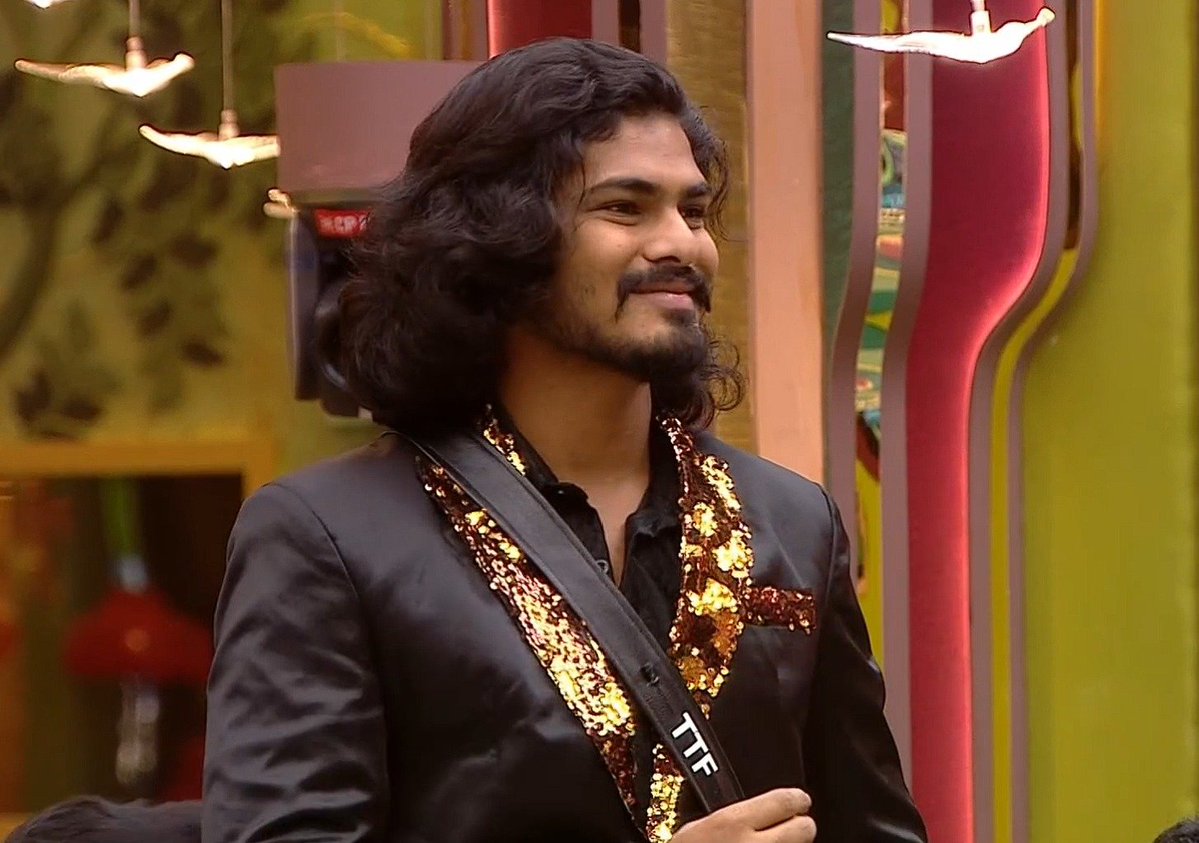 OneSunOneMoon_'s tweet photo. Oru heist ku planning and execution than important.... #TTFVasasan done both very well...🔥🔥
#BiggBoss10Tamil 
#biggboss10 https://t.co/k3Sj67g9Yw