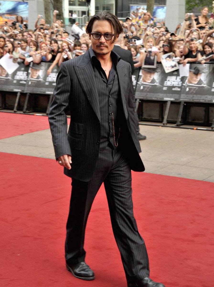 JohnnyDepp7401's tweet photo. 🥰🥰🥰🥰🥰 https://t.co/lXK9iDHtVm