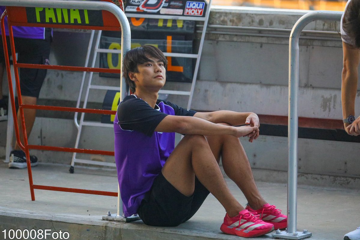 TrendsPawat's tweet photo. [17.10.2026] แสน 8 โฟโต้ FB update 

🫳

OHM PAWAT FIGHTING D2
#BRICSBK2026Round3xOhmpawatD2
@ohmpawatt #ohmpawat #โอมภวัต https://t.co/jxthMetPYC