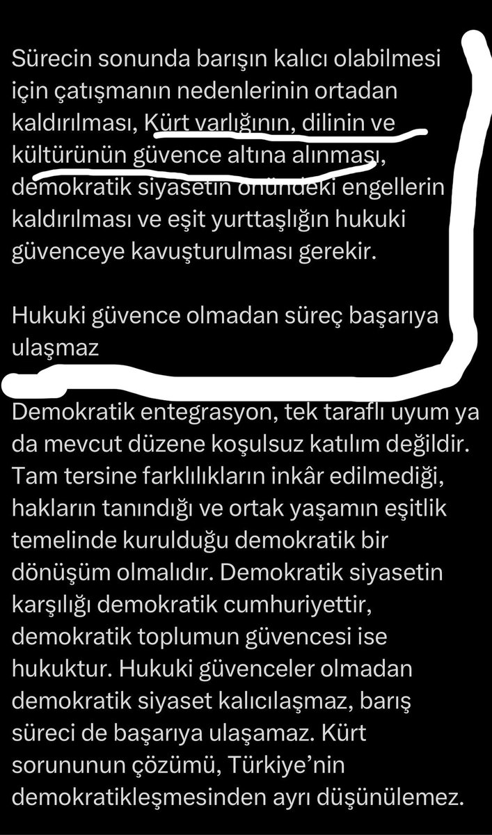baranekxW's tweet photo. İtlik yapma Gudaw önder Apo’nun Kürt halkının hakları için söylediği sözleri neden yayınlamıyorsun ! Buradaki  bir avuç sözde Kürt milliyetçi müptezellerin değirmenine su taşıyor hemde bunu bilerek yapıyor https://t.co/6vUjLEziGm