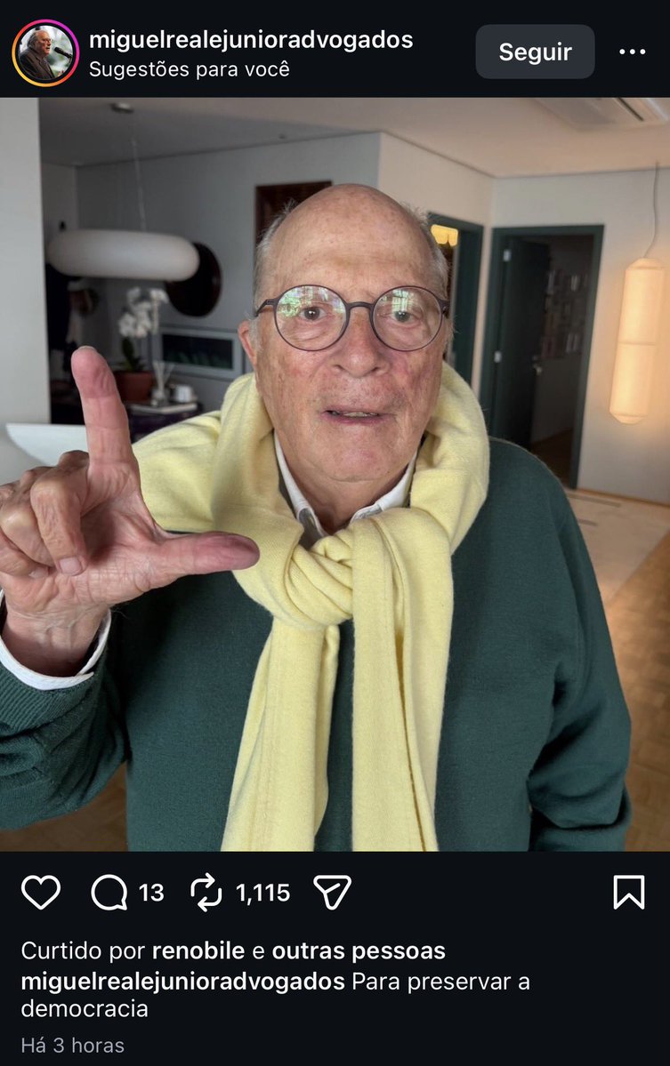 DELAMORESEP's tweet photo. Miguel Reale Júnior, uma das maiores referências do Direito Penal, ex-ministro de FHC e coautor do pedido de impeachment de Dilma inclusive sustentando oralmente no plenário do Senado o pedido de impedimento da Dilma. 

Essa figura está APOIANDO o Lula.

Quando até quem ajudou a tirar o PT do poder faz esse alerta, convém prestar atenção.