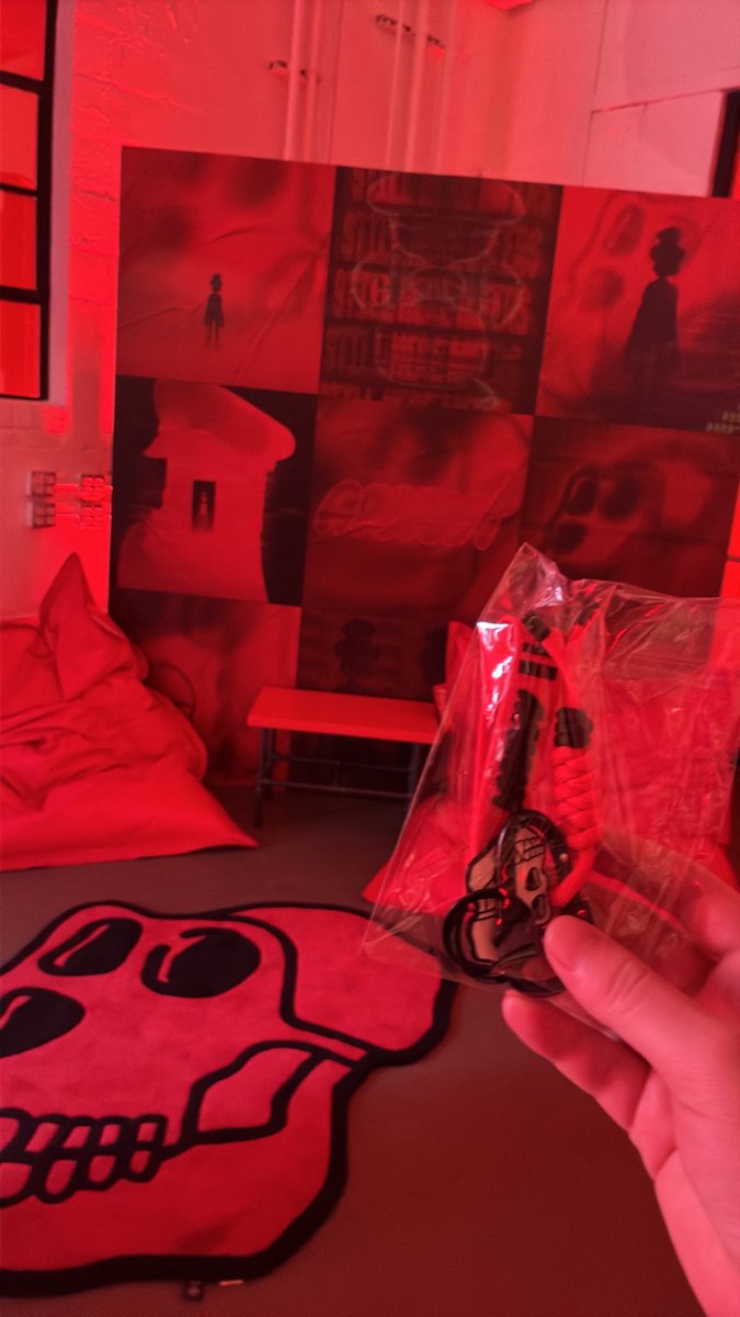scoobyVLR's tweet photo. Got some merch✅ https://t.co/P4iRQWxEv1