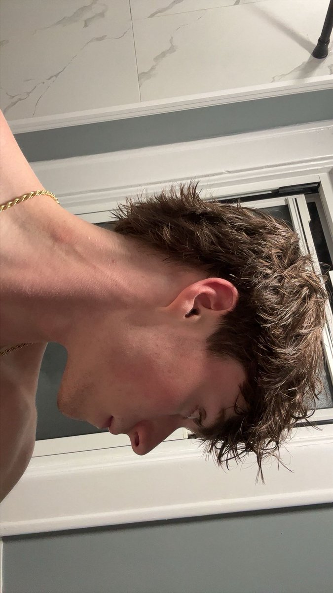 lukedaaa's tweet photo. Side profile https://t.co/2XfTne1M1c