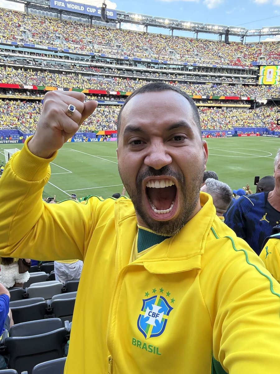 GilDoVigor's tweet photo. O Brasil é do POVO BRASILEIRO ♥️♥️♥️🌟🌟🌟 https://t.co/bcMrEBdy1d
